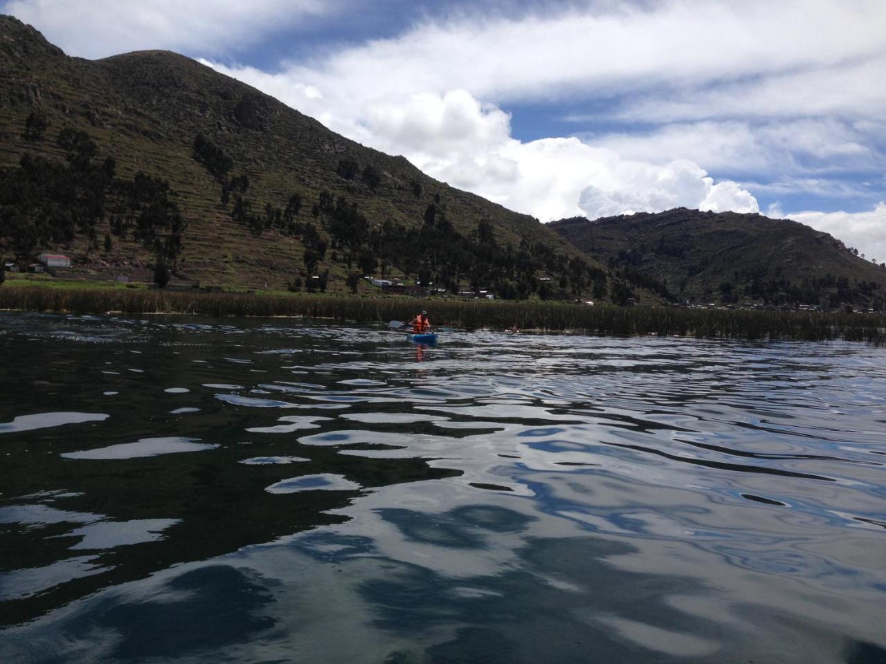 Yacht Lago Titicaca Chucuito Luaran gambar