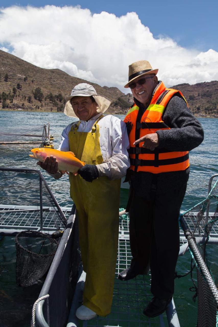 Yacht Lago Titicaca Chucuito Luaran gambar